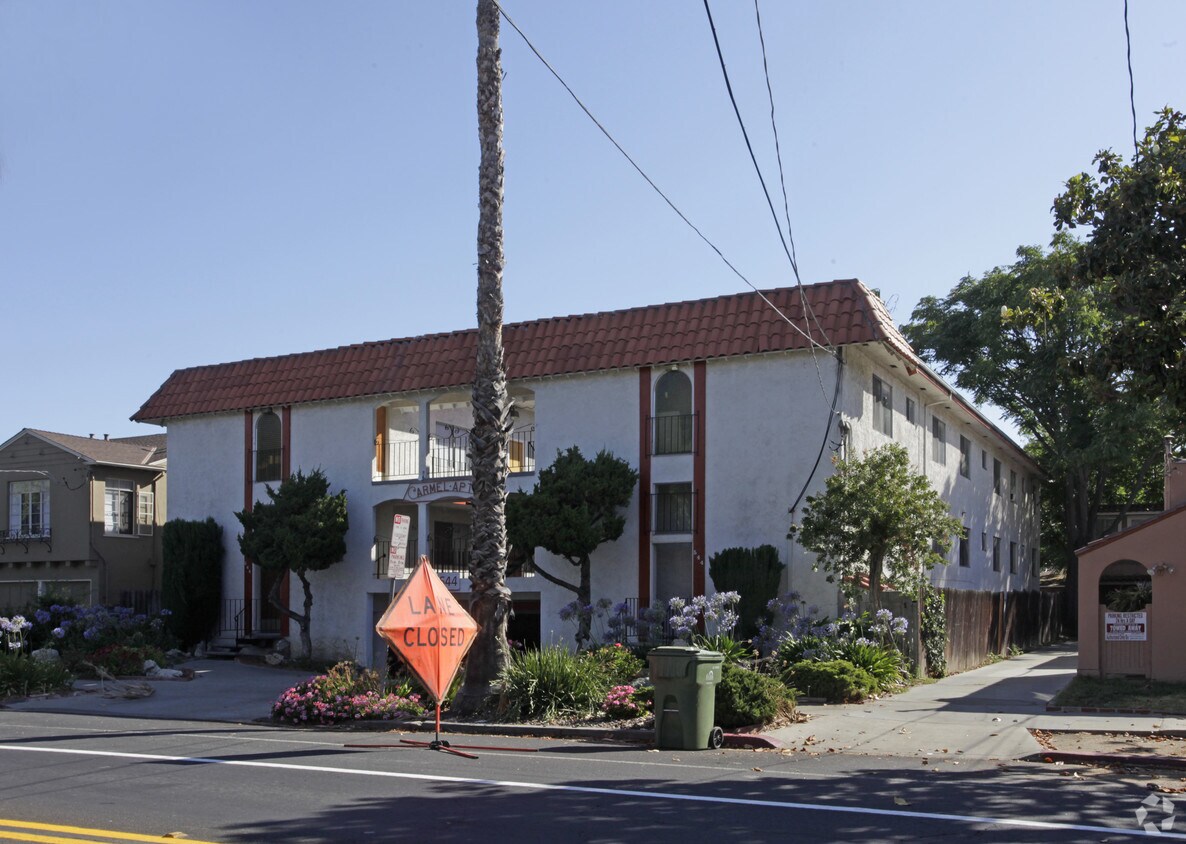 Foto principal - Carmel Apartments | 10-units near SJSU