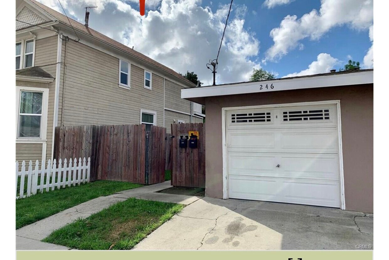 Primary Photo - 246 E 49th St