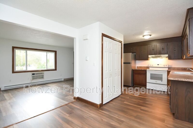 Foto principal - 76 Maple St
