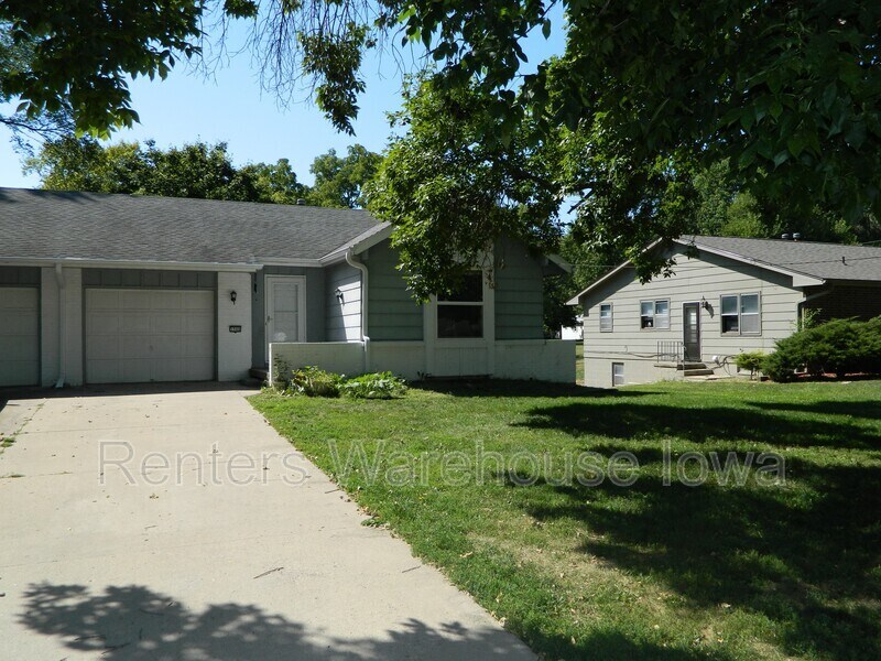 1546 NW 80th St, Clive, IA 50325 Condo for Rent in Clive, IA