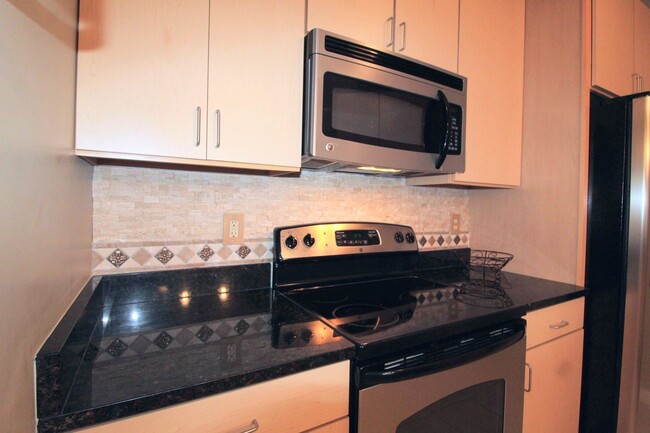 Building Photo - 2 br, 2 bath House - 225 Fountain View