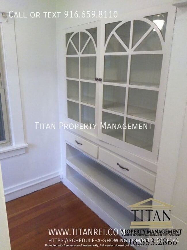 Photo - 714 27th St Apartment