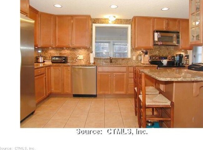 Building Photo - 114 Overbrook Rd