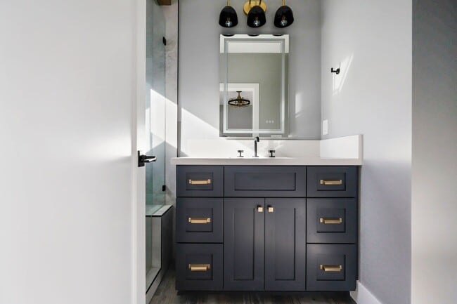 Building Photo - 2519 Curtis Ave