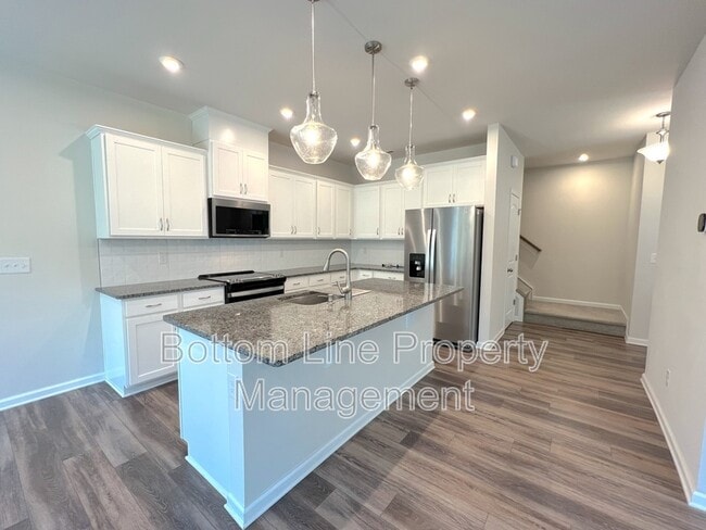 Building Photo - 12003 Gambrell Dr