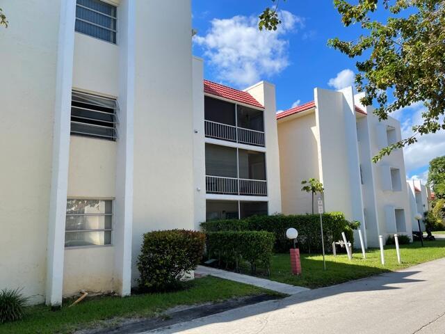 Primary Photo - 630 NW 13th St