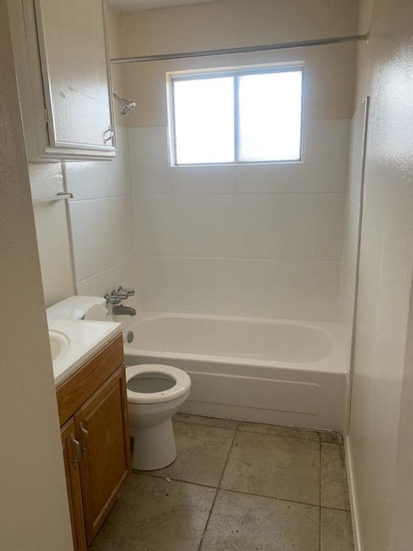 Baño - 12534 Claygate Dr