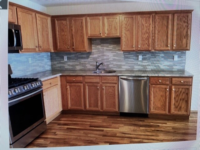 Building Photo - 344 Amboy Ave
