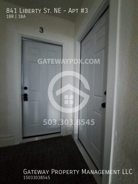 Building Photo - 841 Liberty Street. NE Apt #3