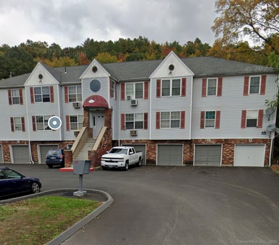 Foto principal - 1744 Thomaston Ave