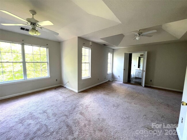 Building Photo - 7608 Henderson Park Rd