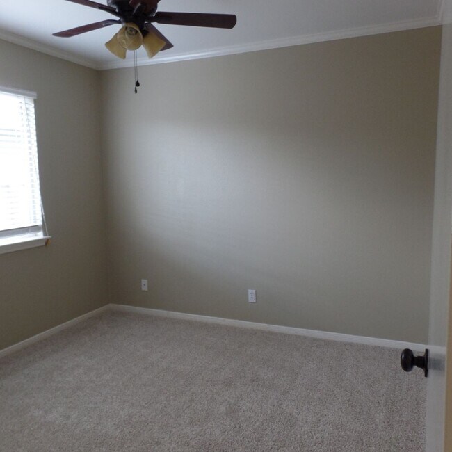 Building Photo - Bridle Ridge Subdivision!