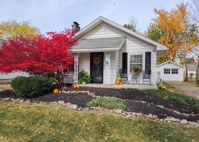 Foto principal - 2706 Waynewood Dr