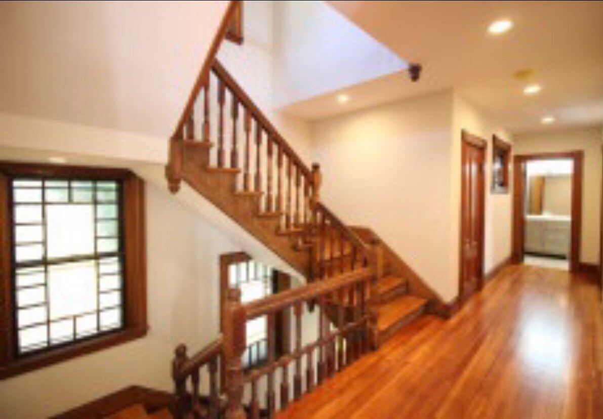 Primary Photo - 63 Beech Glen St