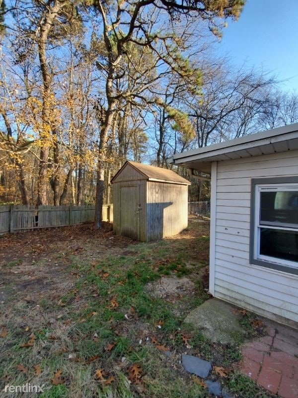 Primary Photo - 2 br, 1 bath House - 43 Walnut St