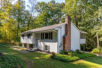 Building Photo - 254 Candlewood Lake Rd N