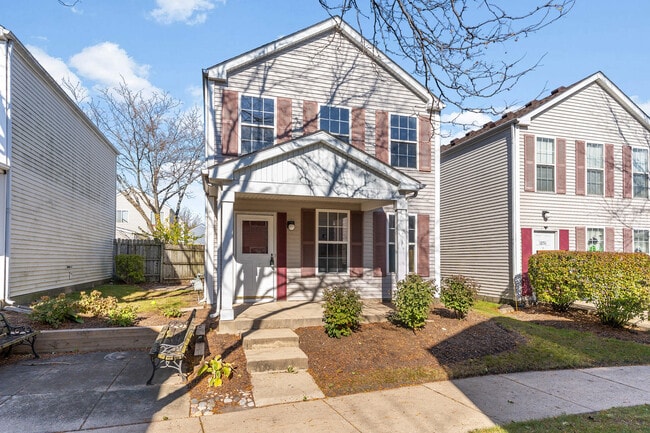 Building Photo - 1053 Symphony Dr