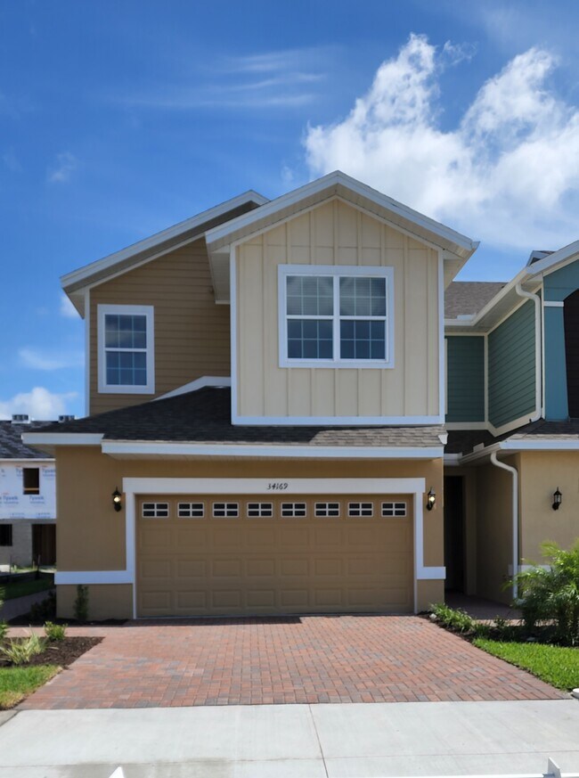 Building Photo - 34169 Rogallo Ln