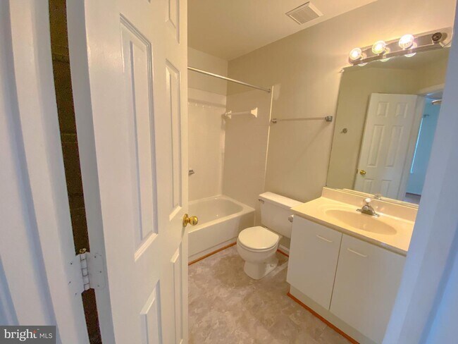 Building Photo - 4555 Perch Branch Way