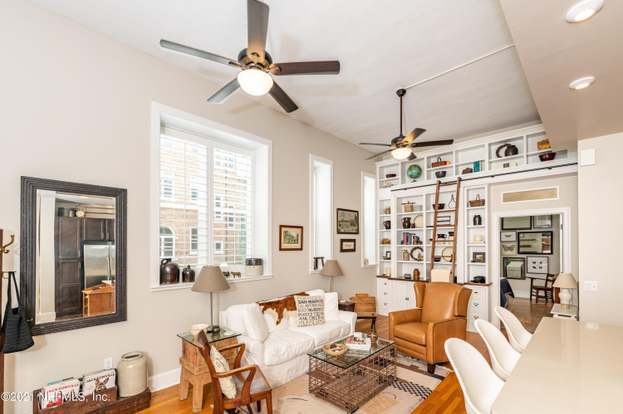 Main Living Area - 2525 College St