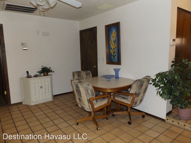 Foto del edificio - 2 br, 2 bath House - 3356 Jamaica Blvd S