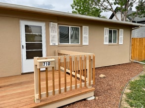 Building Photo - 710 E Rio Grande St Building Photo - 710 E Rio Grande St