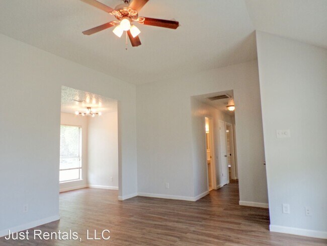 Foto del edificio - 3 br, 2 bath House - 2707 Mirage Dr