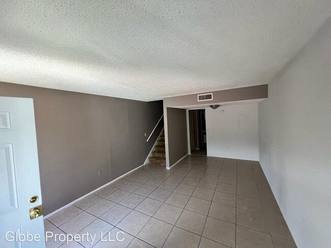 Foto del edificio - 1 br, 1.5 bath House - 4113 S Semoran Blvd...
