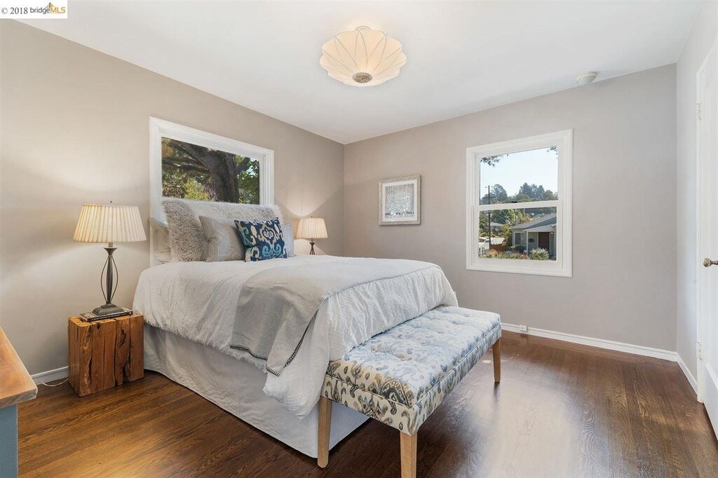 Foto principal - 4349 Hyacinth Ave