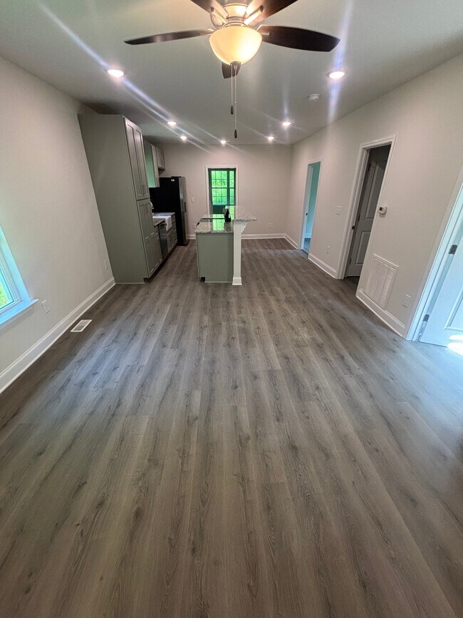 Foto del edificio - 1364 Bald Hill Loop