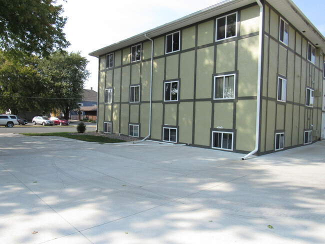 Building Photo - 119 1st Ave NE