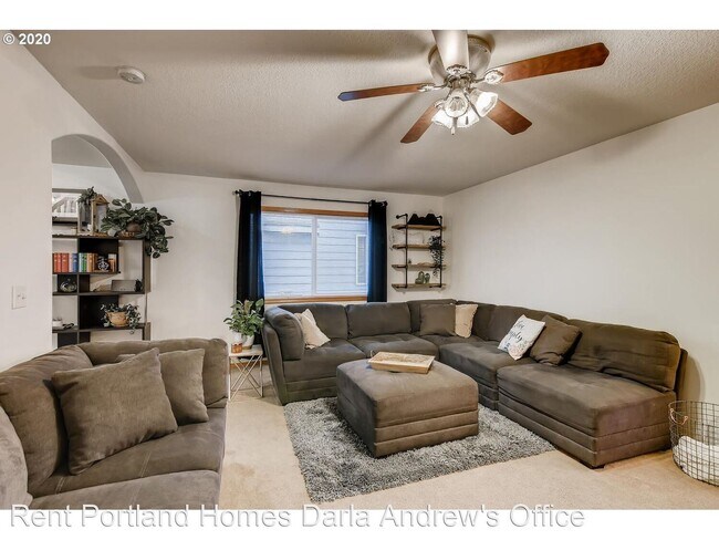 Foto del edificio - 4 br, 2.5 bath House - 7820 SE Springwater...