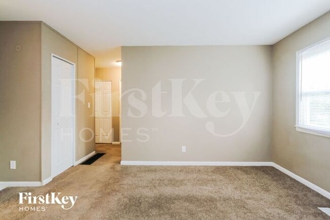 Building Photo - 612 S Jefferson St