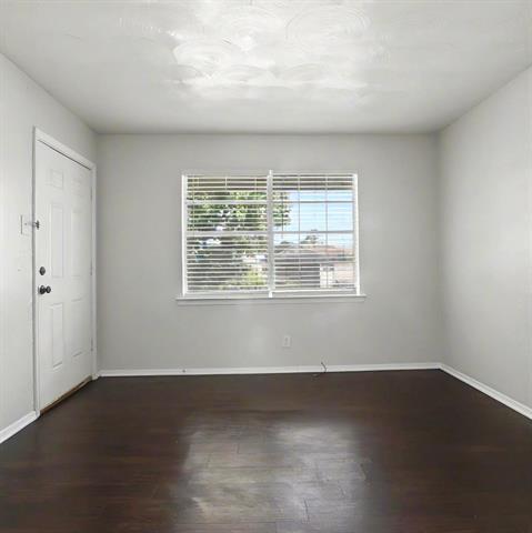 Foto del edificio - 2725 Patricia Ln