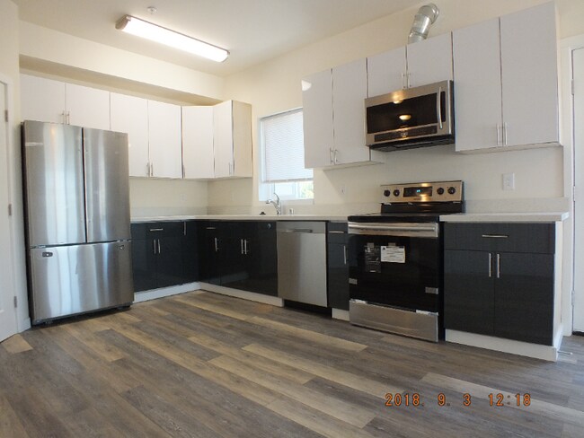 Foto del edificio - 12544 15th Ave NE