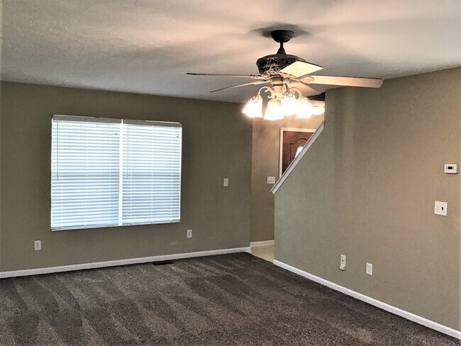 Foto del edificio - 233 Saddle Creek Lane