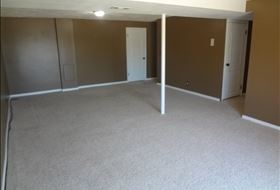 Building Photo - 11726 S Dry Creek Rd