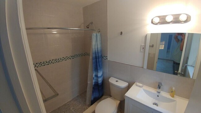 Foto del edificio - 3214 SE 11th St