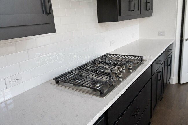 Foto del edificio - 1517 Kinglet Pl