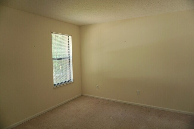 Bedroom 2 - 46 Campbell Dr