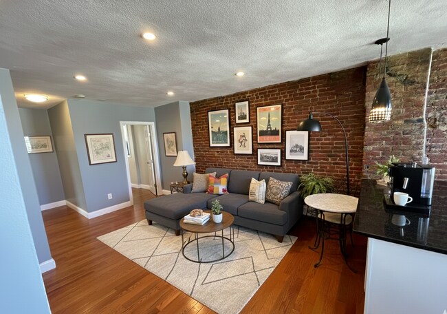 Foto del edificio - 349 Sumner St