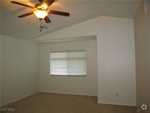 Building Photo - 620 White Shark Ct