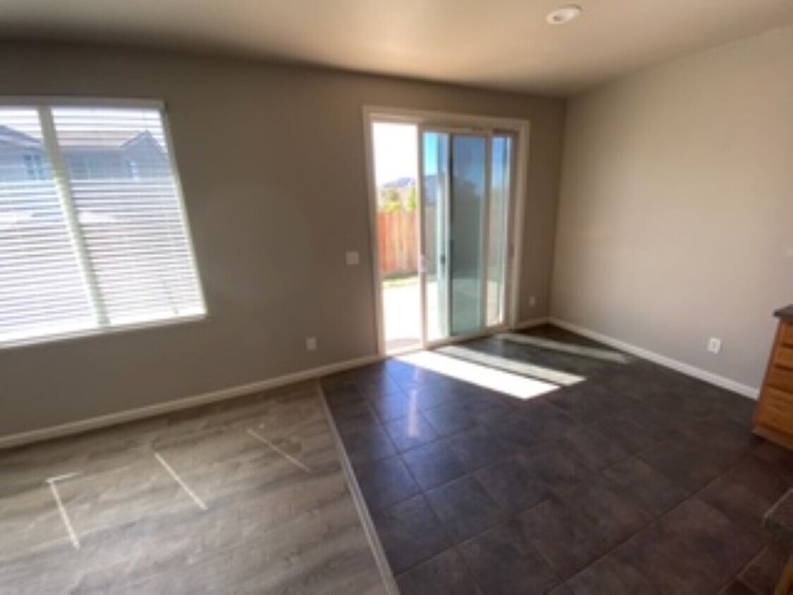 1654 Notting Hill Way, Plumas Lake, CA 95961 House Rental in Plumas Lake, CA