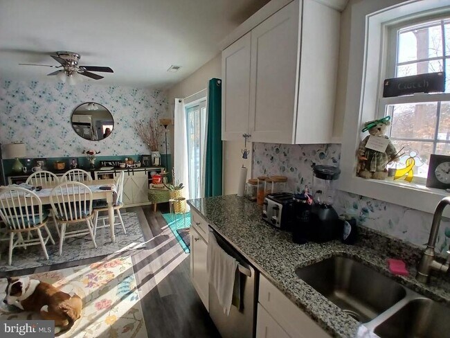 Foto del edificio - 29283 Woodridge Dr