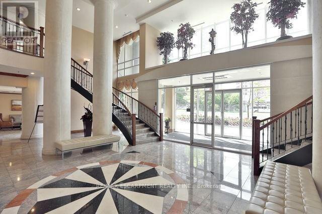 Building Photo - 156 Enfield Pl