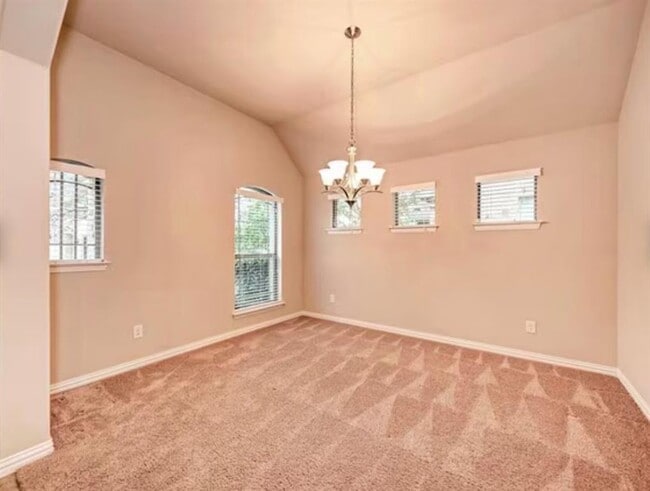 Building Photo - 2468 Millbrook Loop