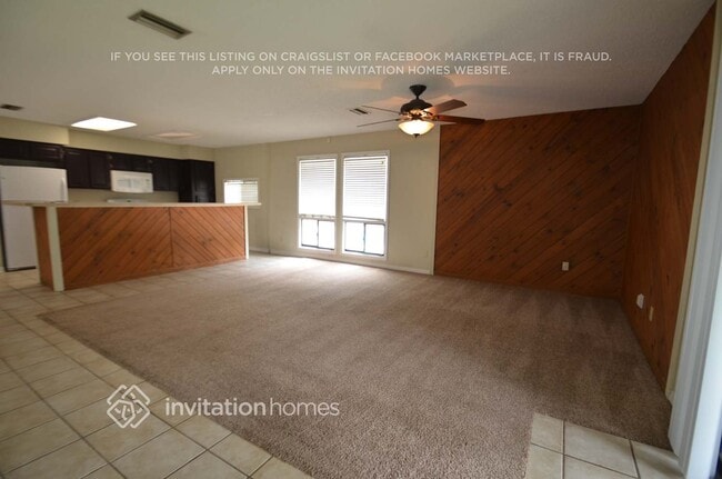 Building Photo - 985 Orangewood Rd