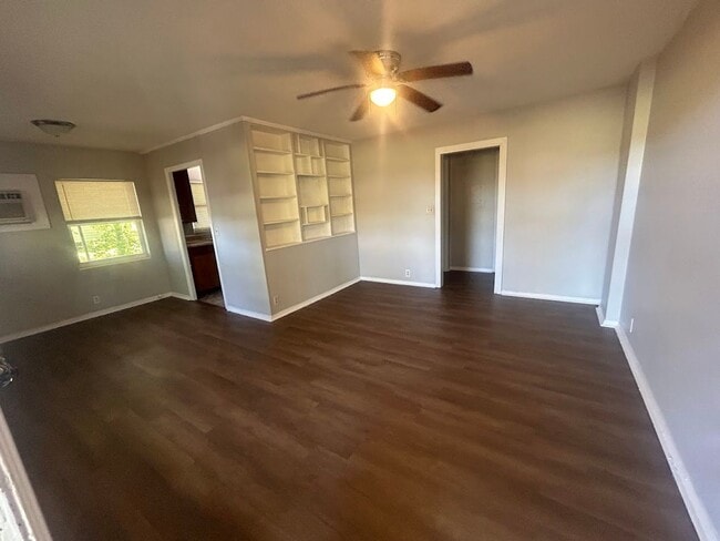 Foto del edificio - Cute 1/1 Mission Road