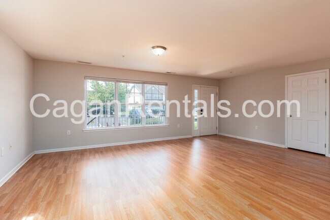 Building Photo - 511 Sunflower Way