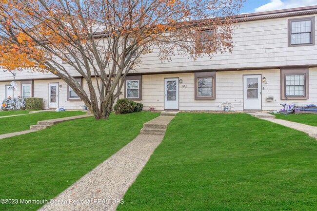 Building Photo - 1168 Sawmill Rd